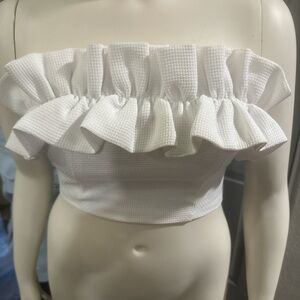 DO+BE White Ruffled Crop Top